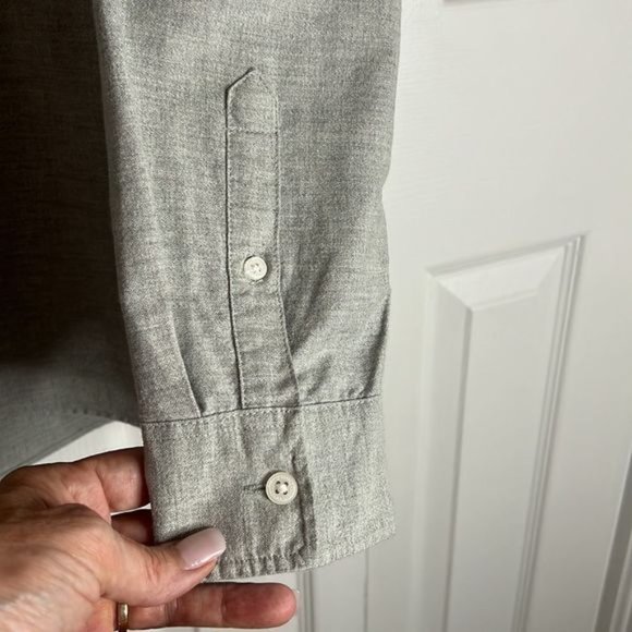 L.O.G.G By H&M Men’s Grey Button Down Shirt Size L - Picture 3 of 8